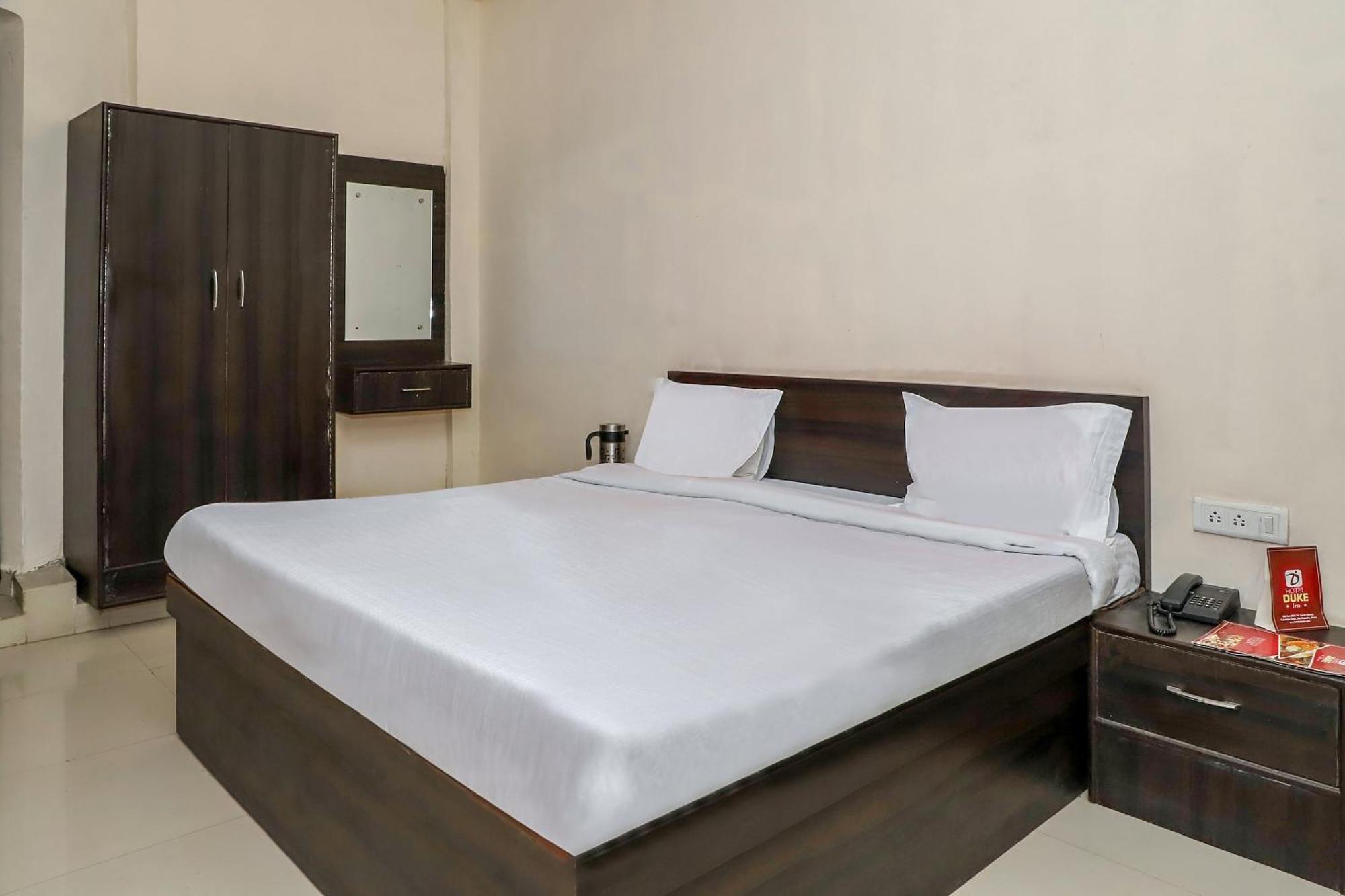 OYO 35425 Hotel Duke Inn Jhānsi Buitenkant foto